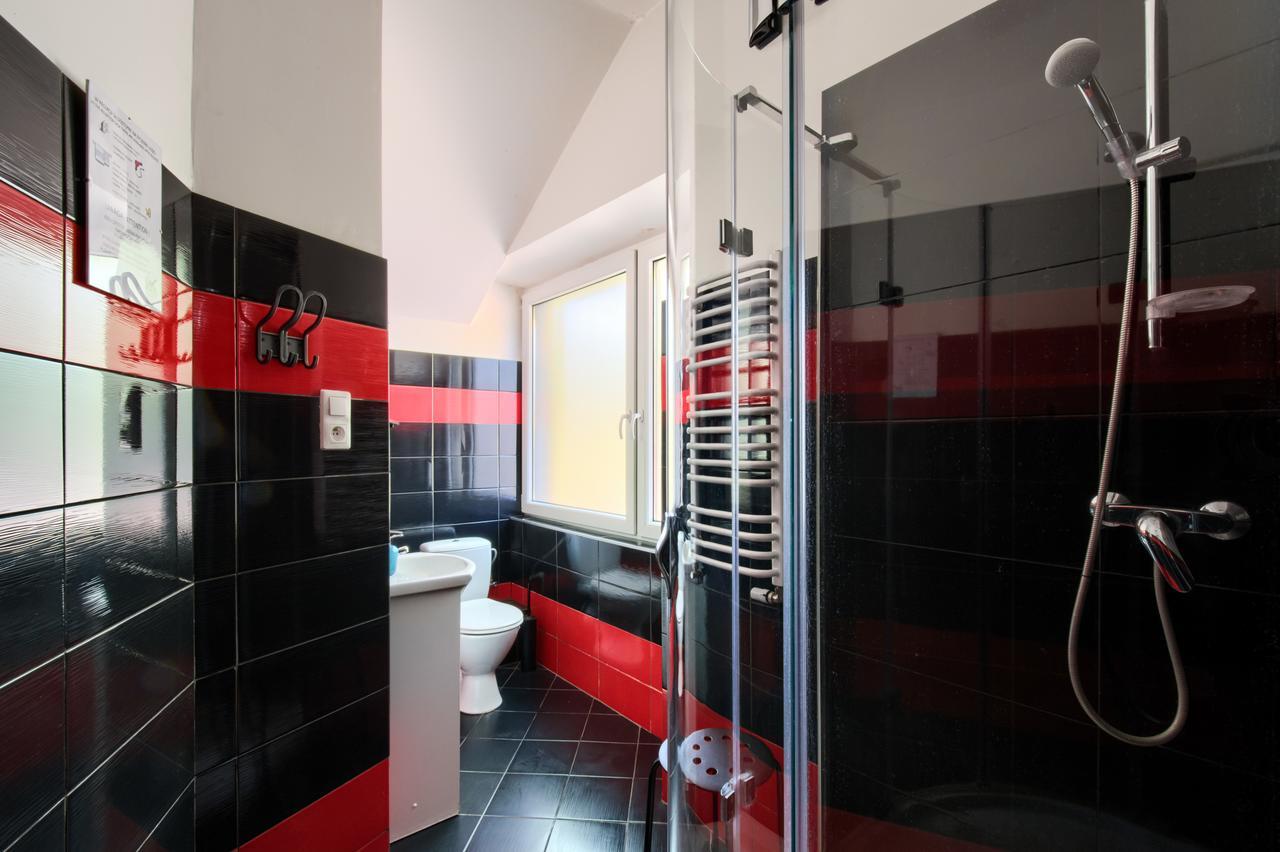 ורשה Lull Hostel מראה חיצוני תמונה