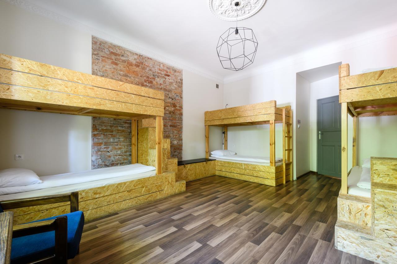 ורשה Lull Hostel מראה חיצוני תמונה