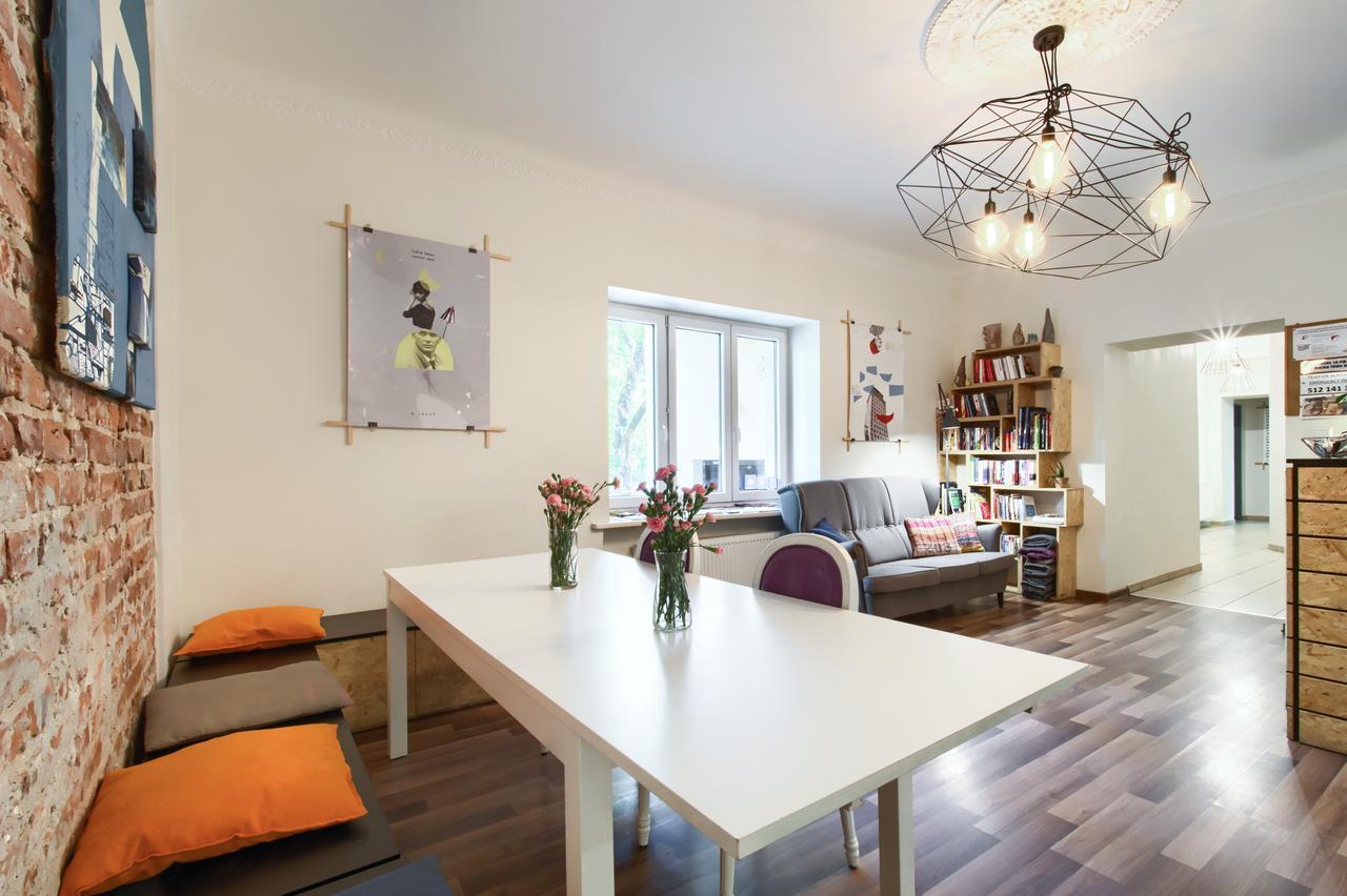 ורשה Lull Hostel מראה חיצוני תמונה