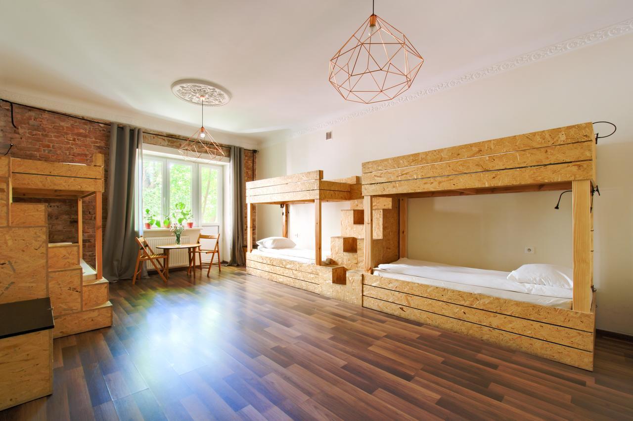 ורשה Lull Hostel מראה חיצוני תמונה